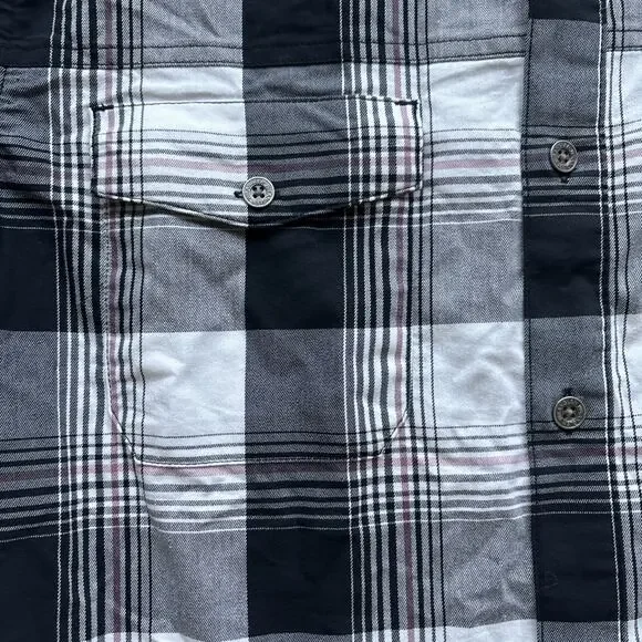 Wrangler Men Large Black Plaid Outdoor Short Sleeve Shirt with UPF 40 Protection - Picture 8 of 14